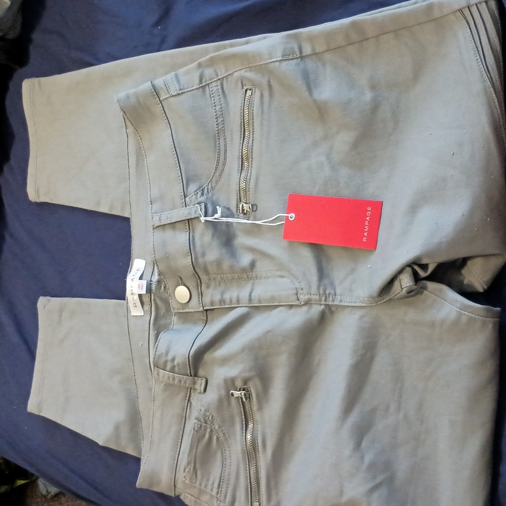 NWT Rampage woman's pants 32